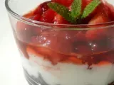 Receta Yogur con fresas maceradas en módena y pimienta