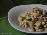 Receta Alubias blancas con aguacate y jamón serrano