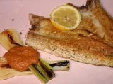 Receta Lubina con cebolletas y salsa romesco