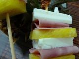 Receta Brochetas de piña con jamón y queso