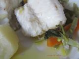 Receta Merluza hervida con verduras y aceite de oliva