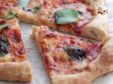 Receta Pizza margarita esponjosa