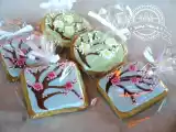 Receta Galletas decoradas con glasa real. flor del cerezo y flor de azahar