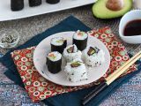 Receta Makis de salmón ahumado y aguacate. sushi