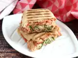 Receta Panini de salmón, mozzarella, eneldo