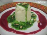 Receta Panna cotta con pesto dulce y salsa de frambuesa