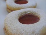 Receta Galletas con mermelada de fresa.