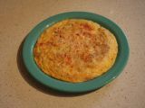 Receta Tortilla de cebolla, atún y tomate