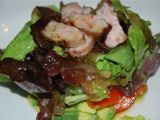 Receta Ensalada: panceta, aguacate, tomate.