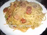 Receta Spaguetti tricolor con verduras y salchichas