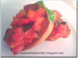 Receta Bruschettas fritas con tomates salteados y albahaca, inspirado en julie powell