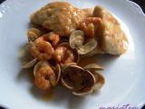 Receta Merluza con gambas y almejas