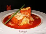 Receta Filloas rojas (de piquillo) rellenas de bacalao