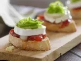 Receta Confit de tomate con queso sobre pan