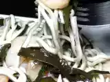 Receta Cocinando con algas - gulas con gambas y espaguetis de mar