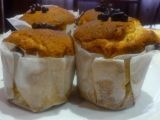 Receta Muffins de chocolate blanco rellenos de chocolate fondan
