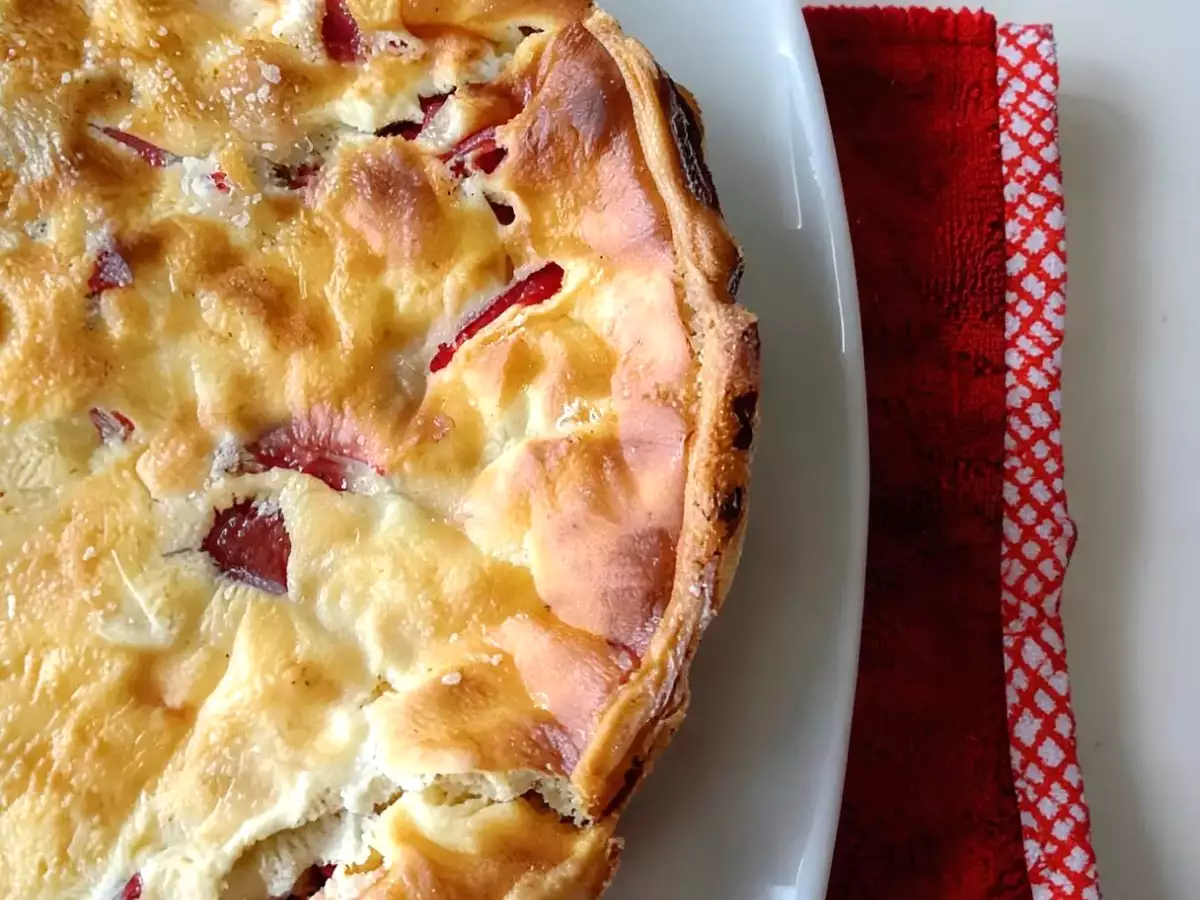Receta Quiche de piquillos, atún y feta