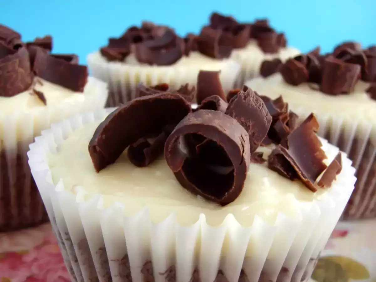 Receta Cupcakes de chocolate, dulce de leche y crema de queso