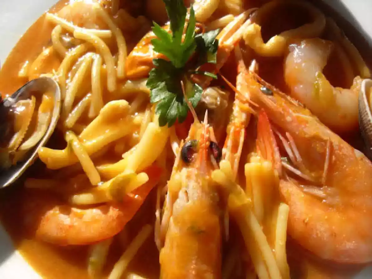 Fideos a la marinera