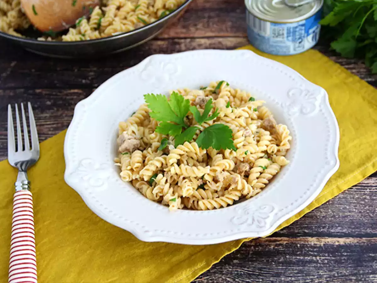 Receta Macarrones con atún fácil