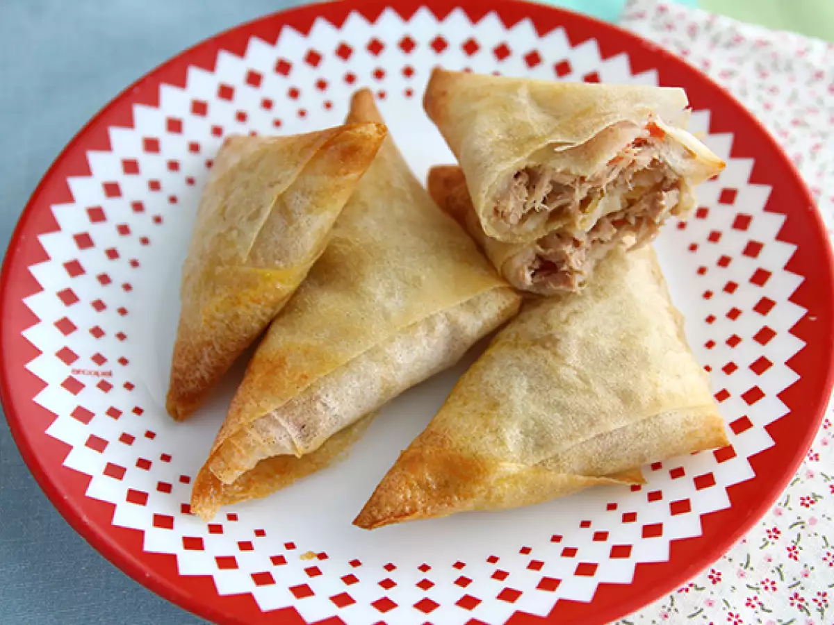 Receta Samosas de atún y tomate