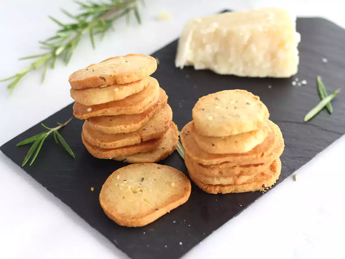 Receta Galletitas de parmesano y romero