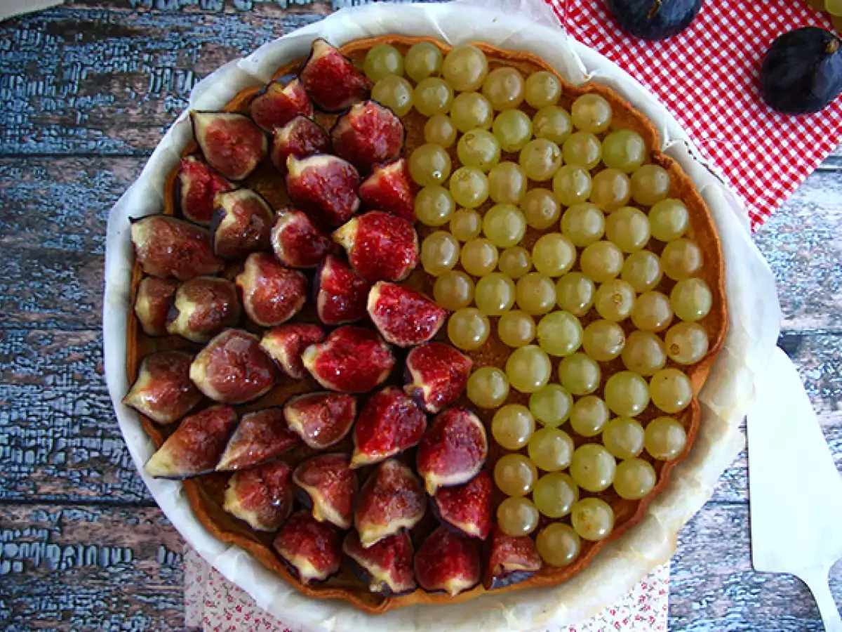 Receta Tartaleta de higos y uvas