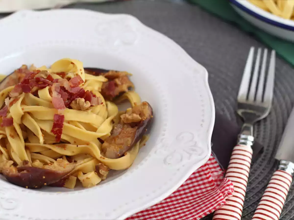 Receta Tagliatelle con higos y bacon