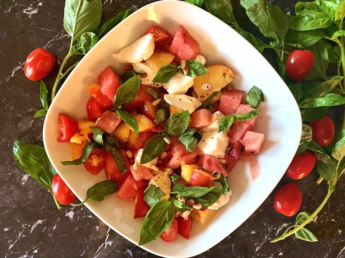 Receta Ensalada de verano con sandía, tomate y nectarina