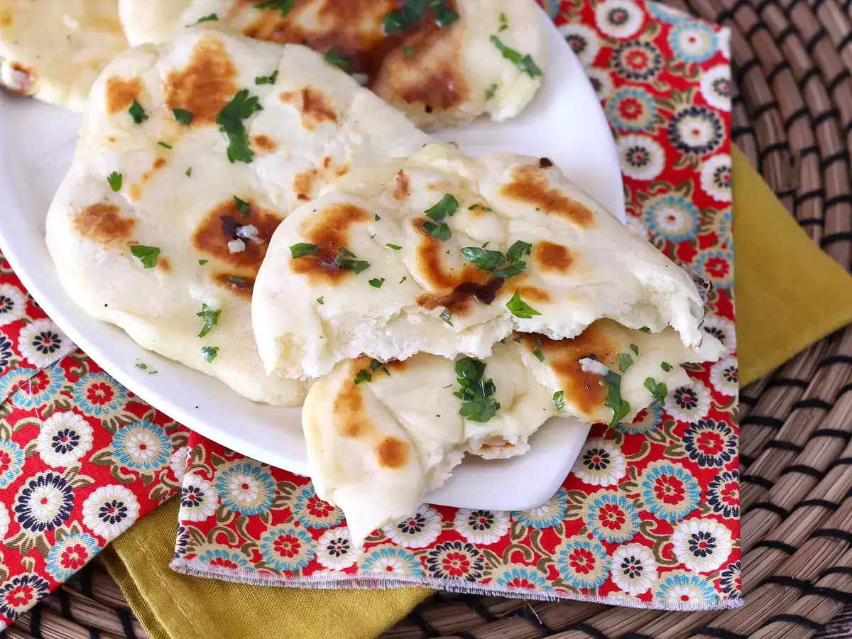 Receta Pan naan relleno de queso en sartén, receta express