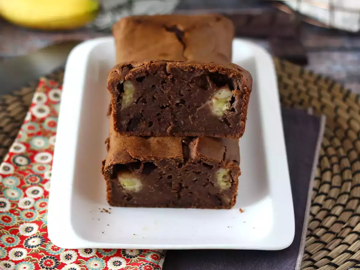 Receta Bizcocho de plátano y chocolate, súper tierno y jugoso