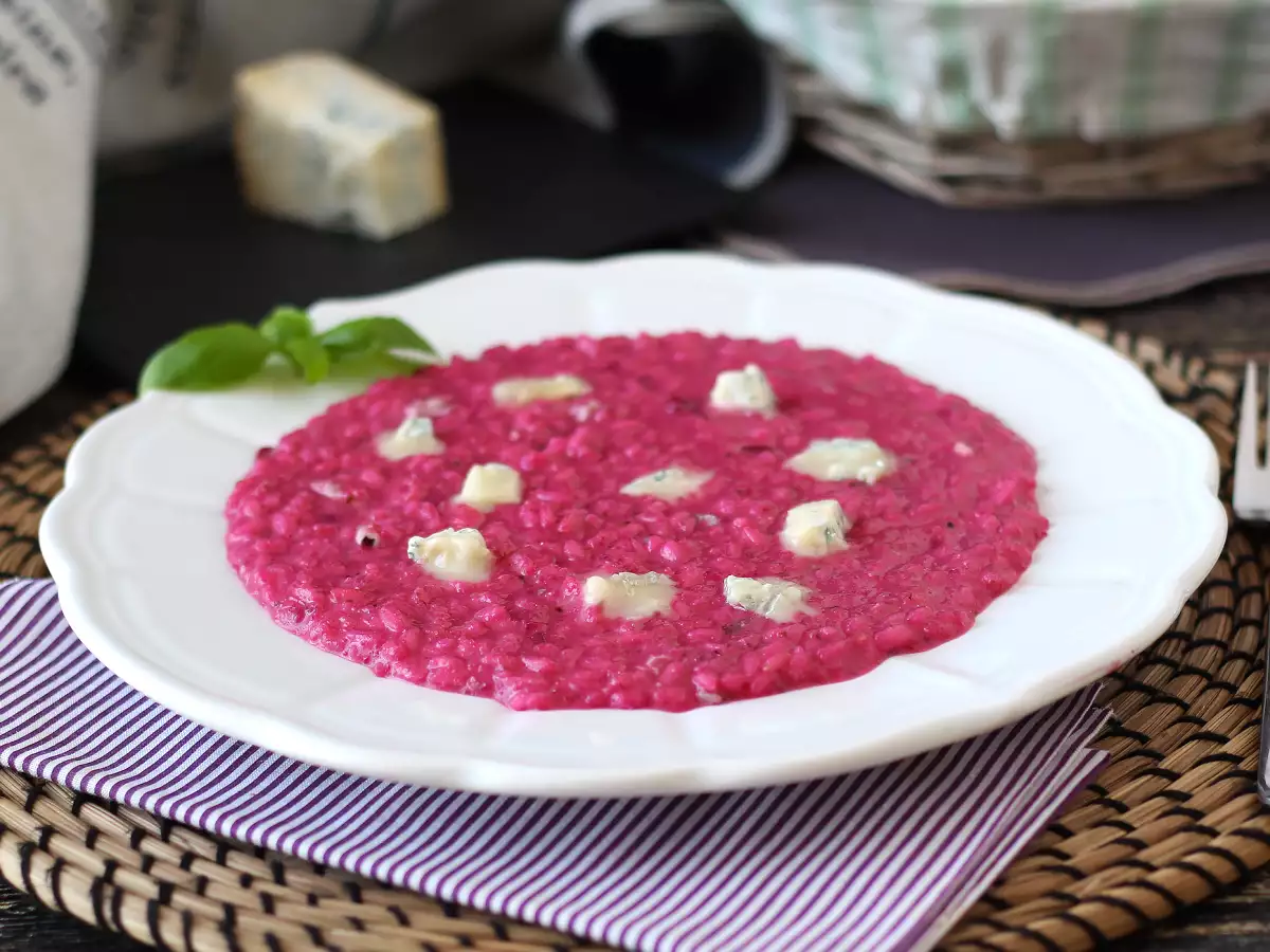 Receta Risotto de remolacha y gorgonzola: una explosión de color y sabor