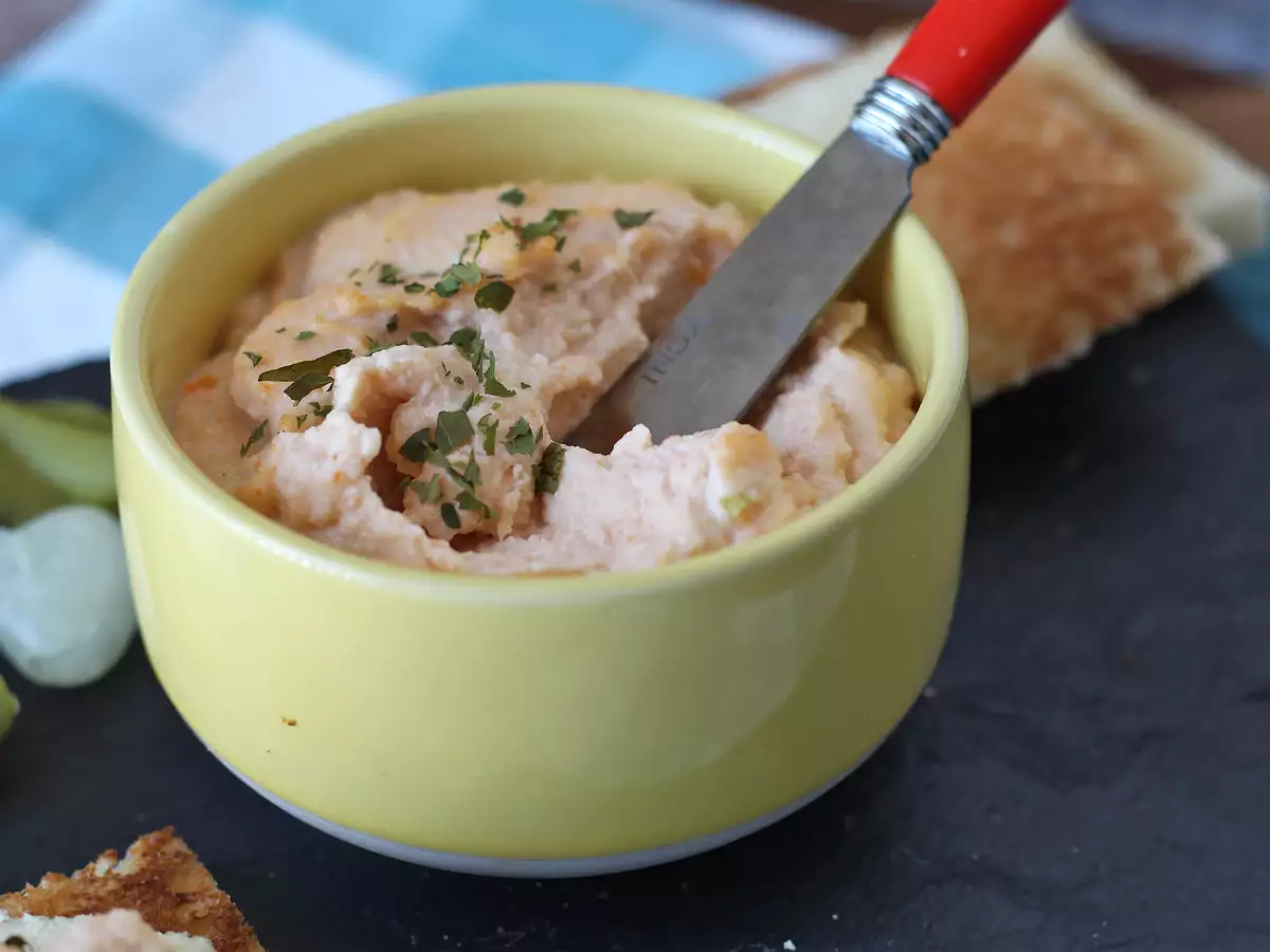 Receta Paté de palitos de cangrejo (surimi) para untar: cremoso y listo en minutos