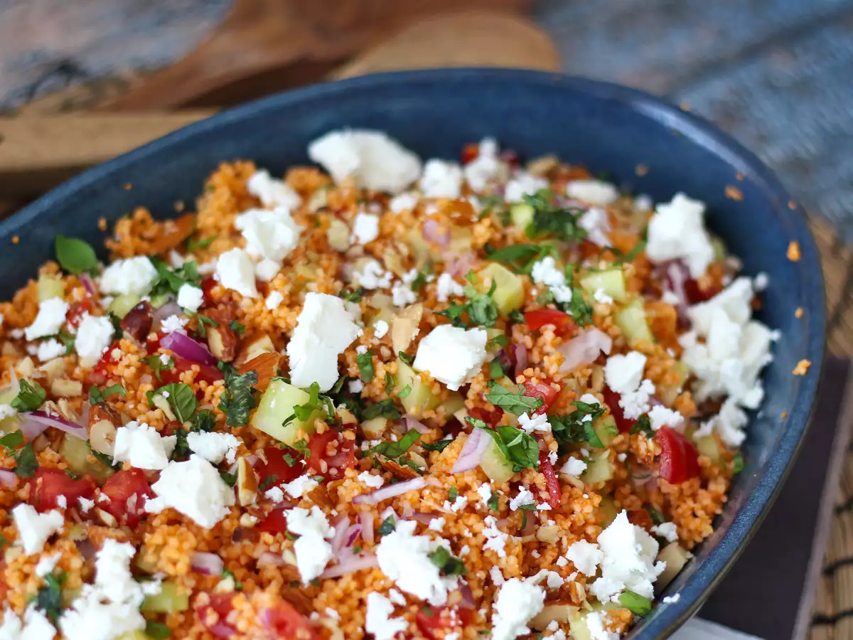 Receta Ensalada de cuscús y gazpacho: una receta fresca, original y sin cocción