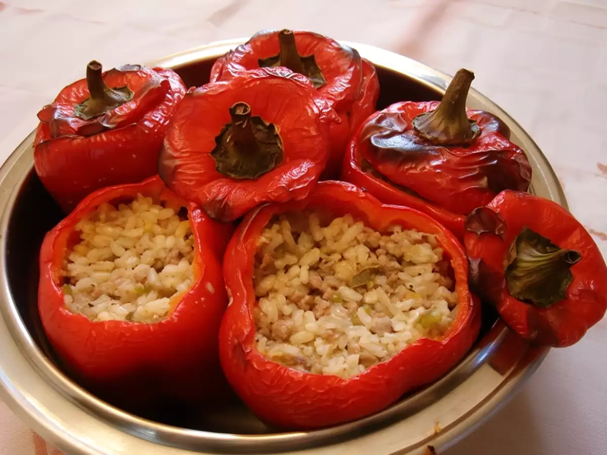 Receta Pimientos rellenos de arroz con carne