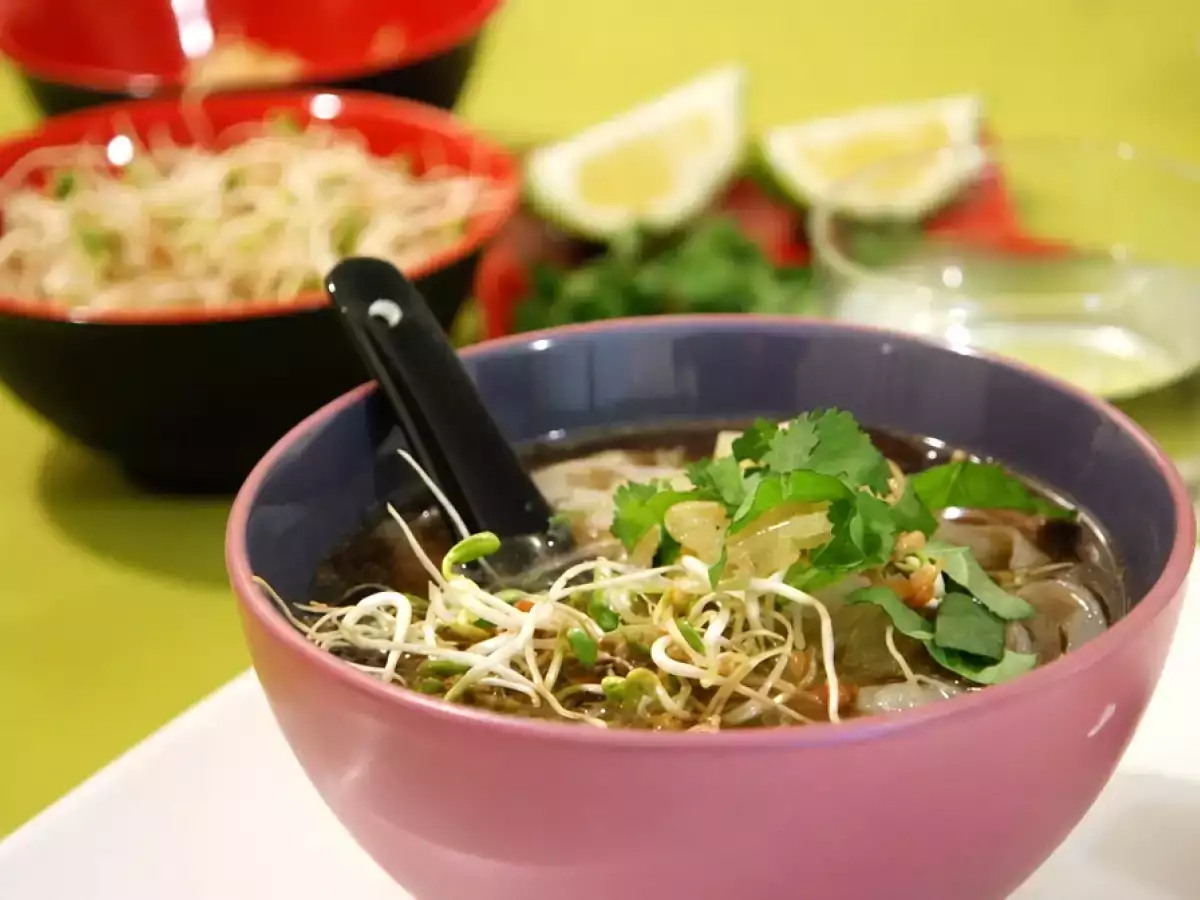 Receta Sopa vietnamita