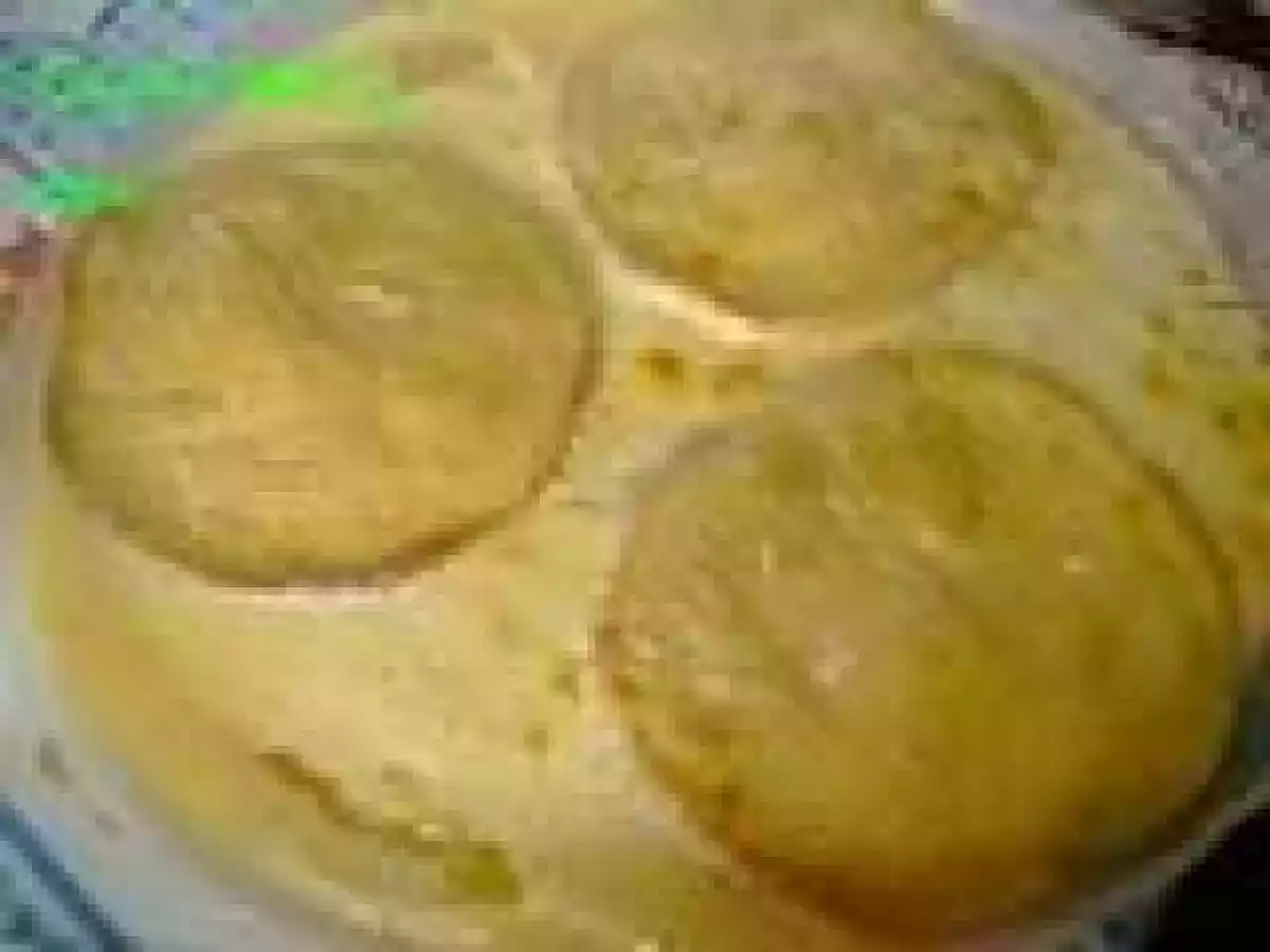 Flan de piña y bizcocho