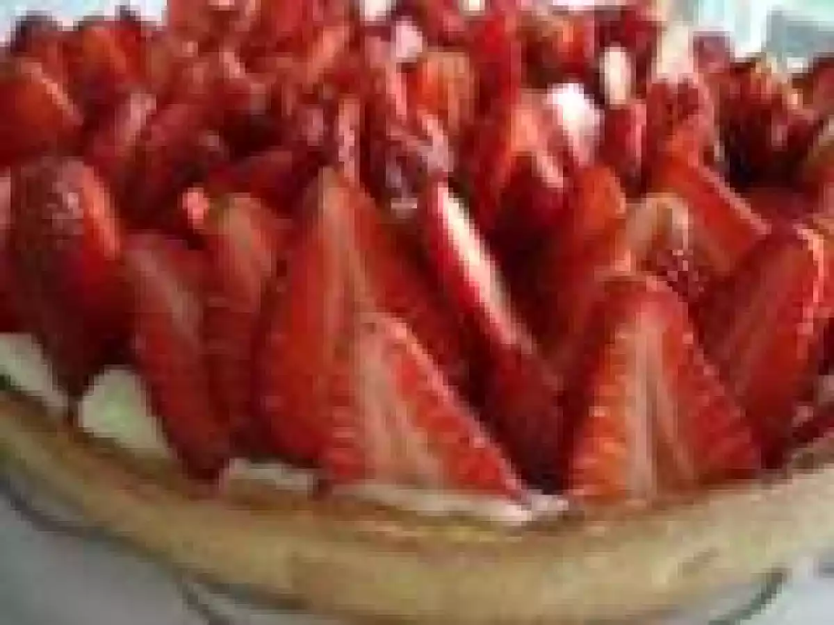 Tarta de frutillas y crema pastelera