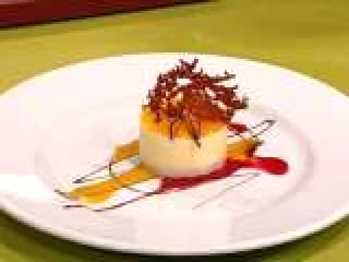 Tartita de mascarpone con gelatina de mango
