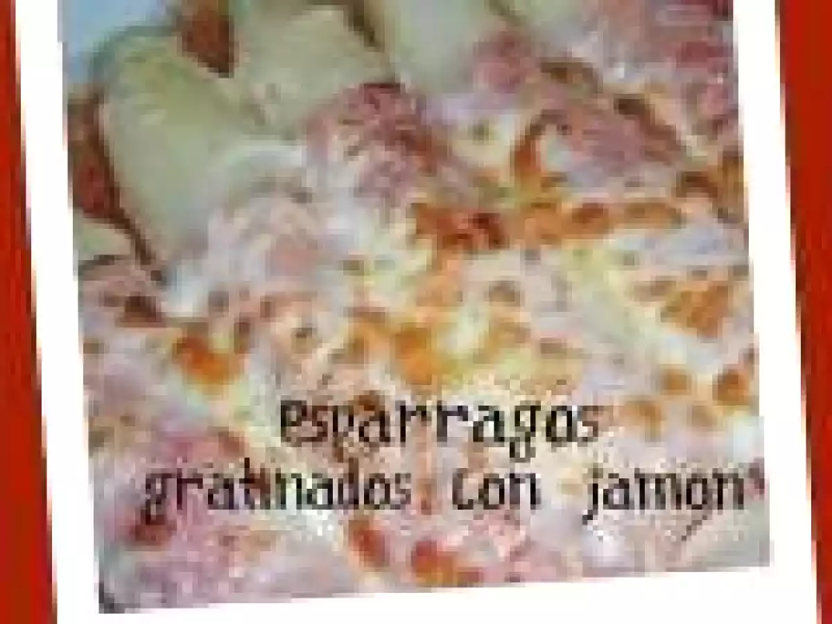 Espárragos gratinados con jamón