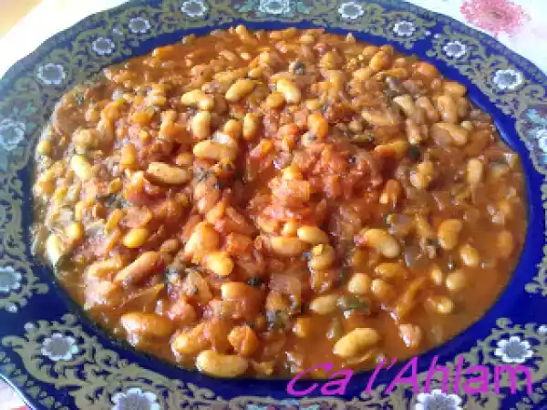 Receta Alubias con tomate