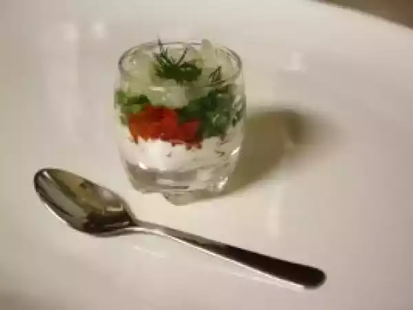 Receta Ceviche de vieiras con crema fraiche, pimiento morrón y eneldo