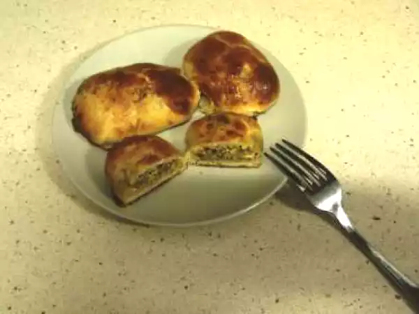 Receta Pirozhki - bollos rusos rellenos