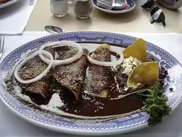 Receta Enchiladas de mole con pollo