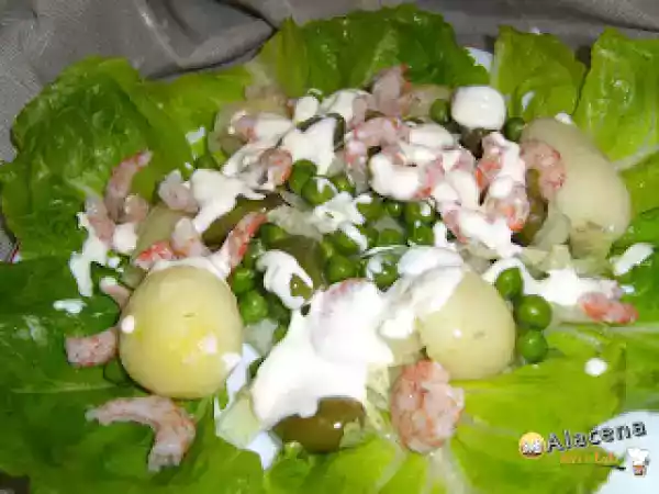 Receta Ensalada de gambas, patatas y guisantes