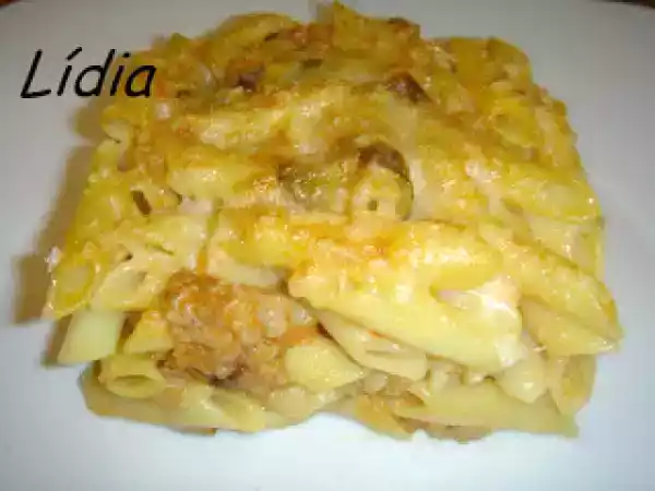 Receta Macarrones con camagrocs (trompetas amarillas)