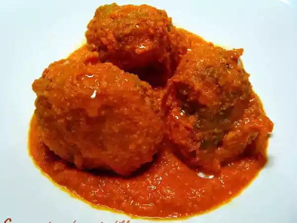 Receta Albóndigas con salsa de tomate y un toque de canela