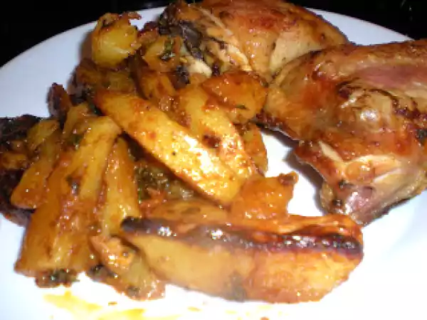 Receta Pollo al horno con patatas sabor a pincho moruno
