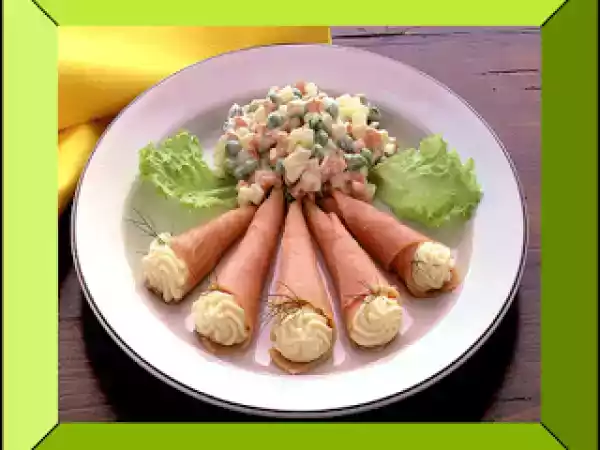 Receta Cornetes de salmón a la rusa