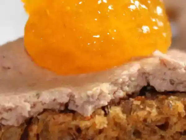Receta Pan de tomates, nueces y orégano